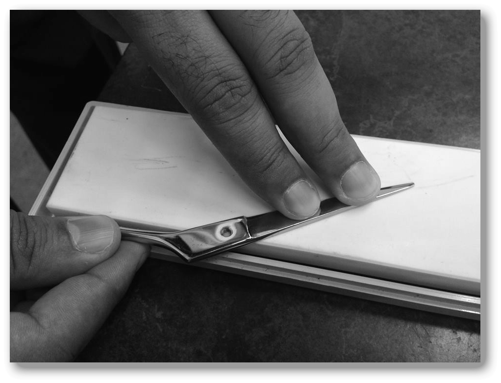 Hair Styling Barber Shears Scissors Sharpening Service for hair Salons and barber shops